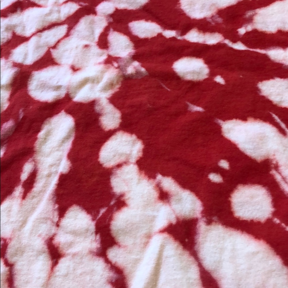 Red bleached top, Size L